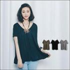 Short-sleeve V-neck Plain Top