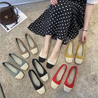 Square-toe Two-tone Knit Flats