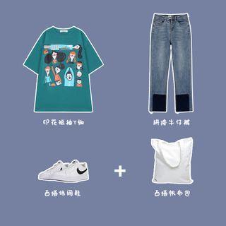 Short-sleeve Cartoon Print T-shirt / Color Block Jeans