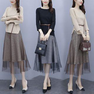 Set: Irregular Hem 3/4-sleeve + Plaid Midi A-line Skirt