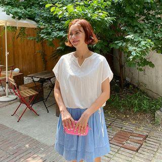 Notch-neck Cap-sleeve Top