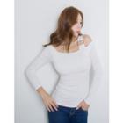 Cutout-front Ring-accent Top