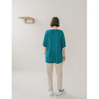 Plus Size U-neck Plain T-shirt