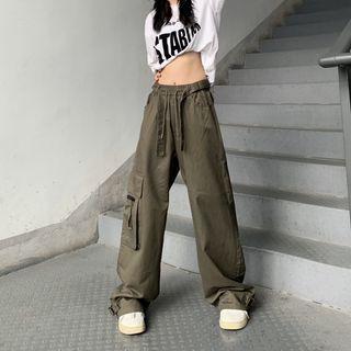 Mid Rise Cargo Wide Leg Pants