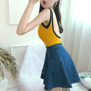 Color-block Open Back Slim-fit Cropped Tank Top