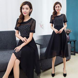 Short-sleeve Pattern Panel A-line Midi Dress