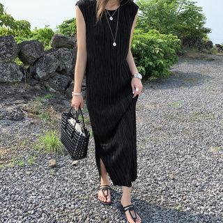 Accordion-pleat H-line Maxi Dress