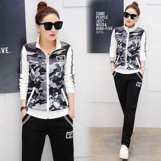 Set: Camo Print Panel Jacket + Lettering Applique Sweatpants