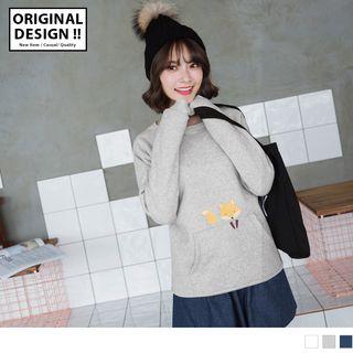 Fox Print Middle Pocketed Top