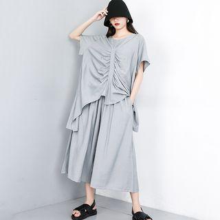 Set: Irregular Hem Short-sleeve T-shirt + Cropped Wide-leg Pants
