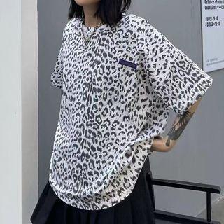 Short-sleeve Leopard Print Cutout-back T-shirt