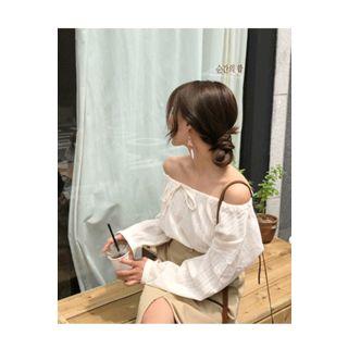 Off-shoulder Textured Top