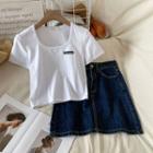 Short-sleeve Scoop-neck T-shirt / Denim Mini Skirt