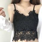 Lace Slim-fit Cropped Camisole Top