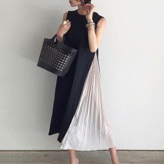 Sleeveless Two Tone Midi Dress Black - One Size