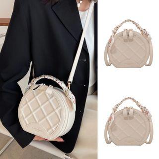 Argyle Patterned Round Crossbody Bag