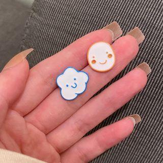 Cloud Smiley Glaze Asymmetrical Earring