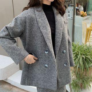 Shawl-lapel Double-breasted Coat / Split Hem Pencil Skirt