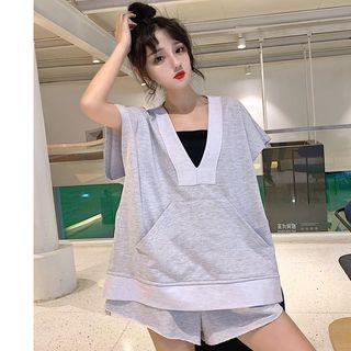 Set: Short-sleeve Top + Wide-leg Sweatshorts Set - Top - Khaki - One Size / Shorts - Khaki - One Size