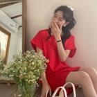 Short-sleeve Square Neck T-shirt Dress Red - One Size