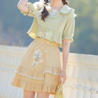 Short-sleeve Floral Embroidered Crop Top / Mini A-line Skirt