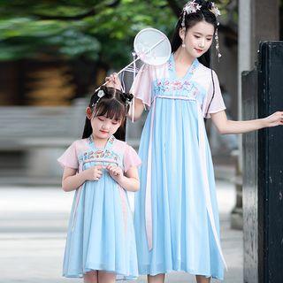 Family Matching Flower Embroidered Short-sleeve Hanfu Dress