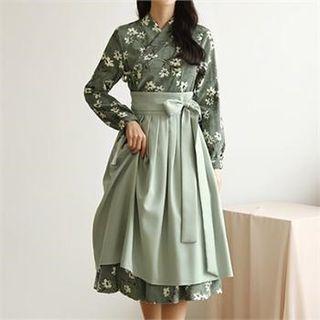 Floral Print Pleated Wrap Dress