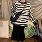 Patterned Sweater / Velvet Midi Skirt
