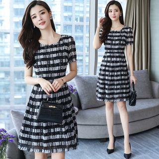 Striped Short-sleeve A-line Chiffon Dress