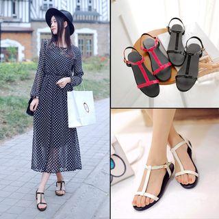 Faux-leather T-strap Flat Sandals