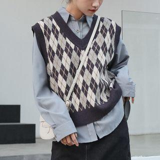 Argyle Print Sweater Vest / Shirt