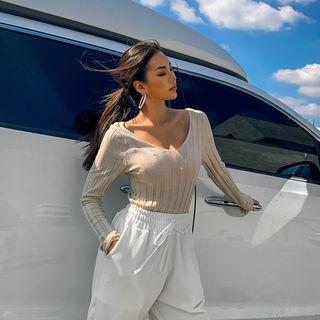 V-neck Ribbed Knit Slim-fit Top
