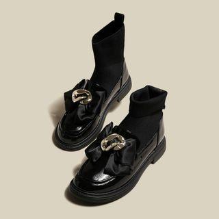 Bow Paneled Short Boots