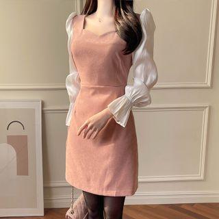 Contrast-sleeve Sweetheart-neck Dress