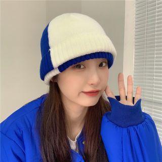 Two-tone Fringed Knit Beanie