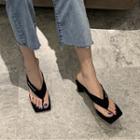 Square-toe Chunky-heel Flip-flops