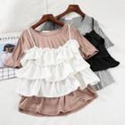 Set: Camisole + Short-sleeve T-shirt