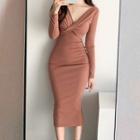 Twist V-neck Long-sleeve Midi Dress