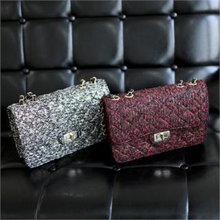Quilted Chain Shoulder Bag