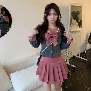 Single-breasted Cropped Jacket / Pleated Mini A-line Skirt