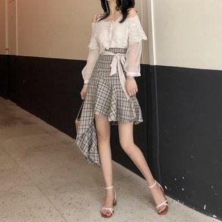 Set: Cold-shoulder Top + Plaid Asymmetric Skirt
