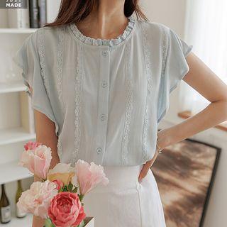 Flutter-sleeve Lace-trim Blouse