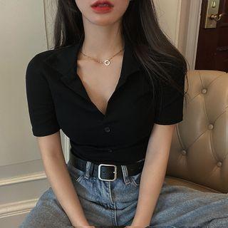 Short-sleeve Buttoned Open-collar Top