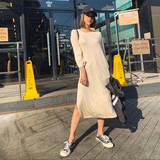 Deep-slit Long T-shirt Dress