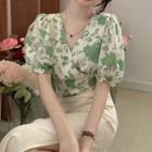 Puff-sleeve V-neck Lace-up Floral Blouse Green - One Size