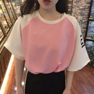 Elbow-sleeve Lettering Two-tone T-shirt