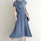 Cap-sleeve Midi A-line Dress Grayish Blue - One Size