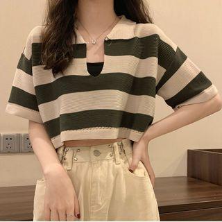 V-neck Stripe Loose Fit Cropped T-shirt