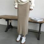 Slit-side Rib-knit Maxi Skirt