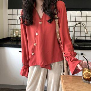 V-neck Buttoned Long-sleeve Blouse